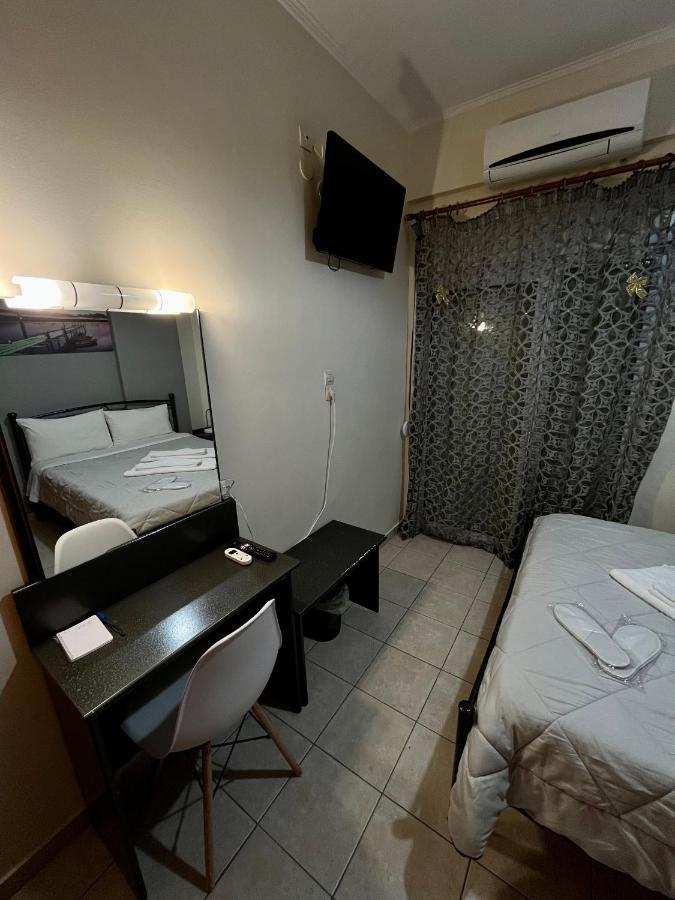 Pinpoint Rooms Missolonghi Exterior photo