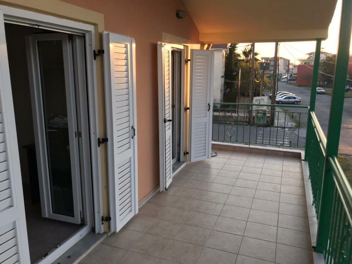 Pinpoint Rooms Missolonghi Exterior photo