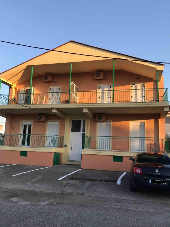 Pinpoint Rooms Missolonghi Exterior photo